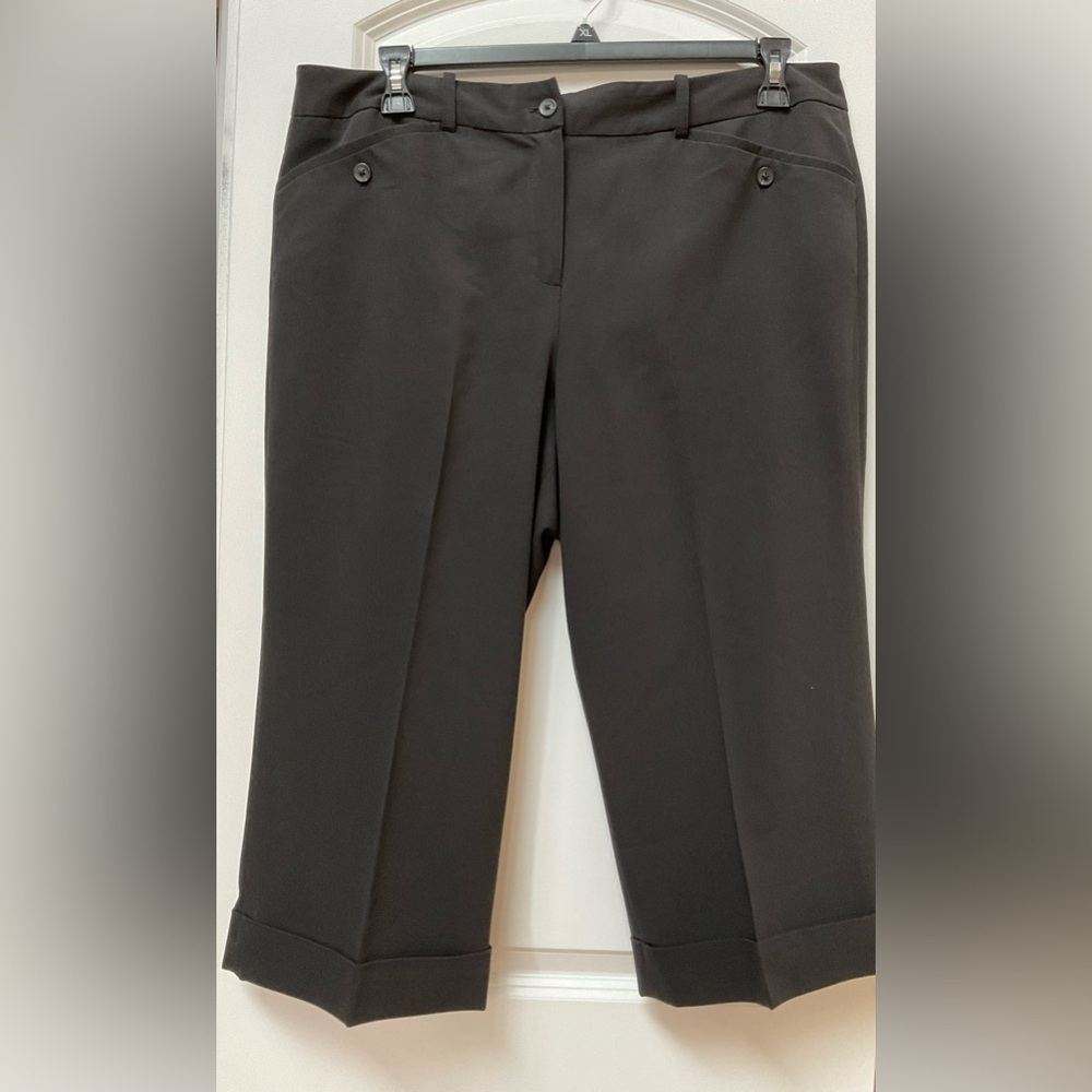 Larry Levine Capri Trousers/Dress Pants